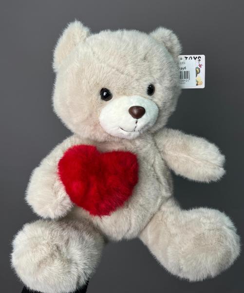 Медвежонок с сердцем