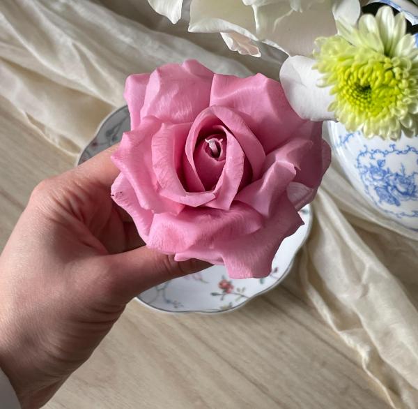 Свеча "Розовая роза"