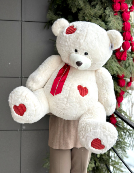 Мишаня белый