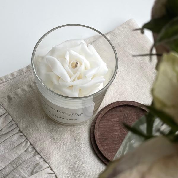 Свеча в стакане "Белая роза"