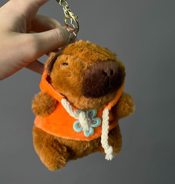 Брелок капибара оранжевый
