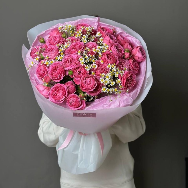 049 Букет кустовых мистиков и ромашки