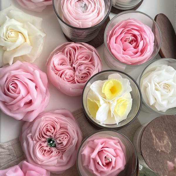 Свеча в стакане "Белая роза"