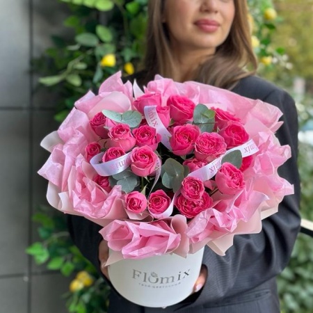 322 Коробочка с кустовыми розами 