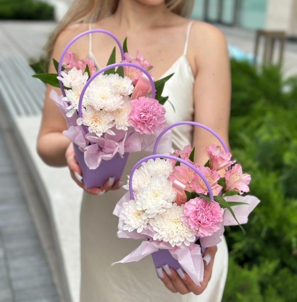 Розовая мини-сумочка 085