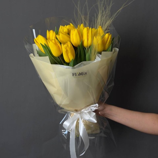 259 15 тюльпанов стифой