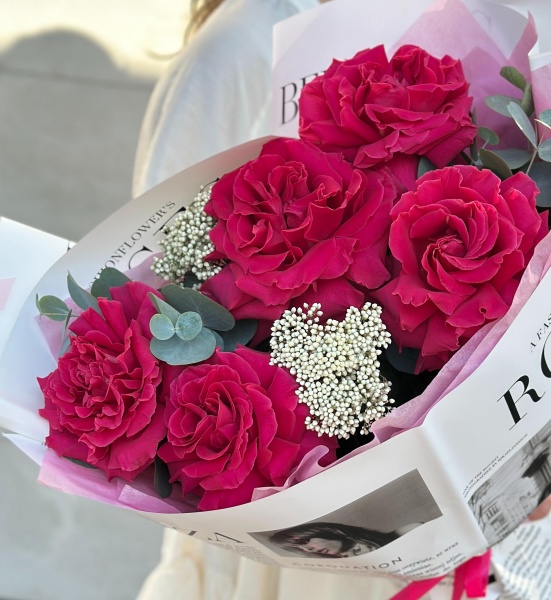 Малиновые розы и озотамнус 018