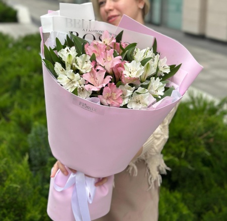 Нежная альстромерия 014