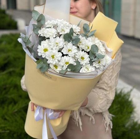 Хризантемы с эвкалиптом 009