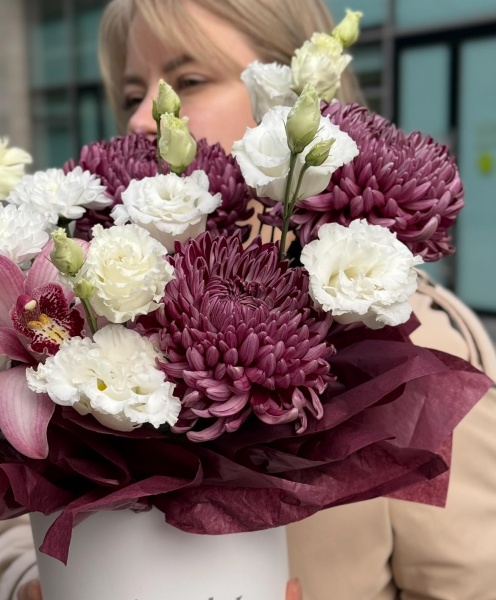 Шляпная композиция с хризантемой 122